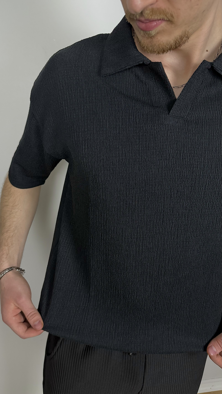 SİYAH POLO YAKA TİŞÖRT